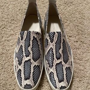 Brand New, Vince, loafers, size 9
